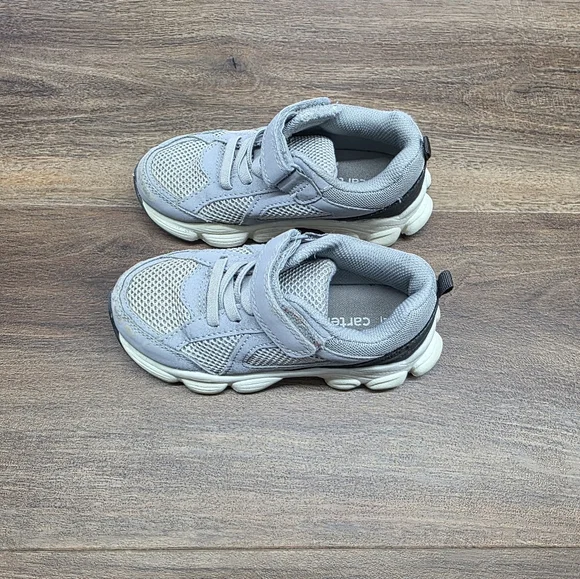 Bundle of Carters Toddler Boy Dinosaur/Gray Shoes SIZE: 11 - Picture 11 of 14